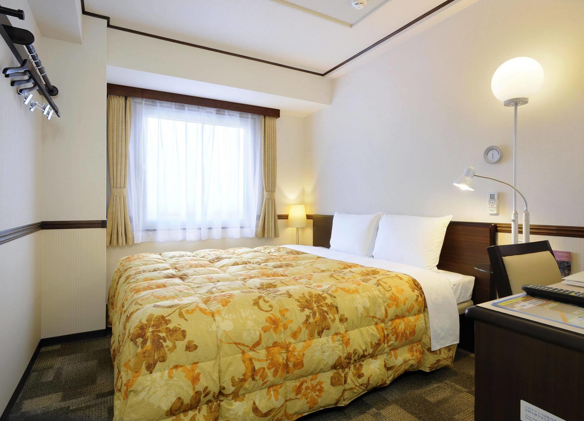 Toyoko Inn Saitama Shintoshin Екстер'єр фото