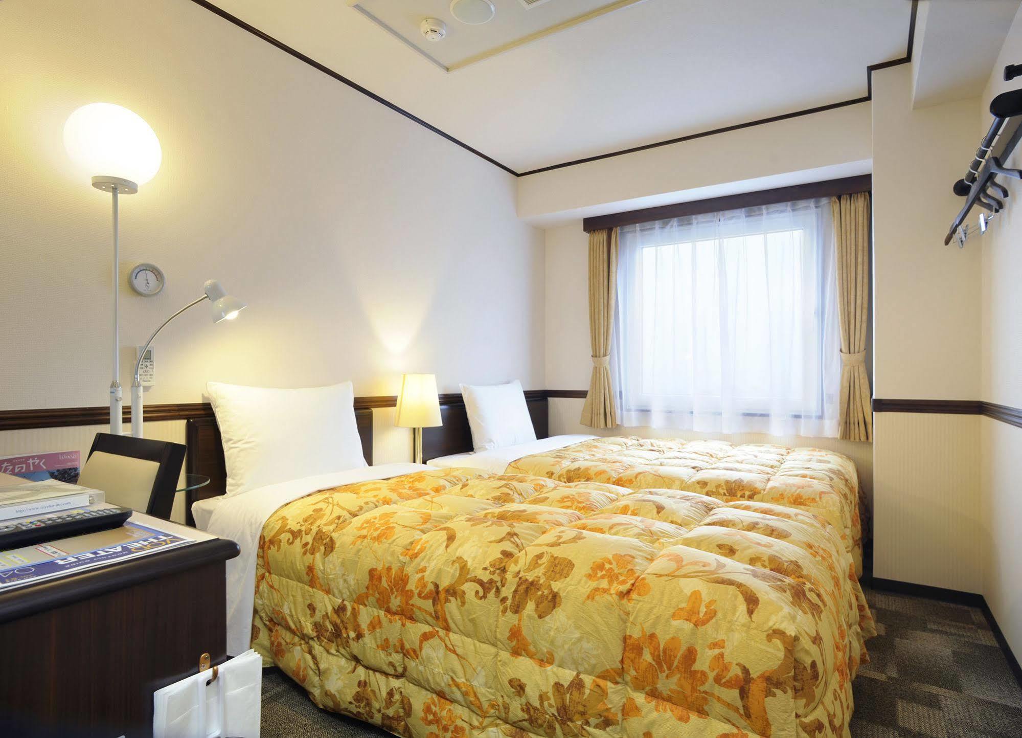 Toyoko Inn Saitama Shintoshin Екстер'єр фото